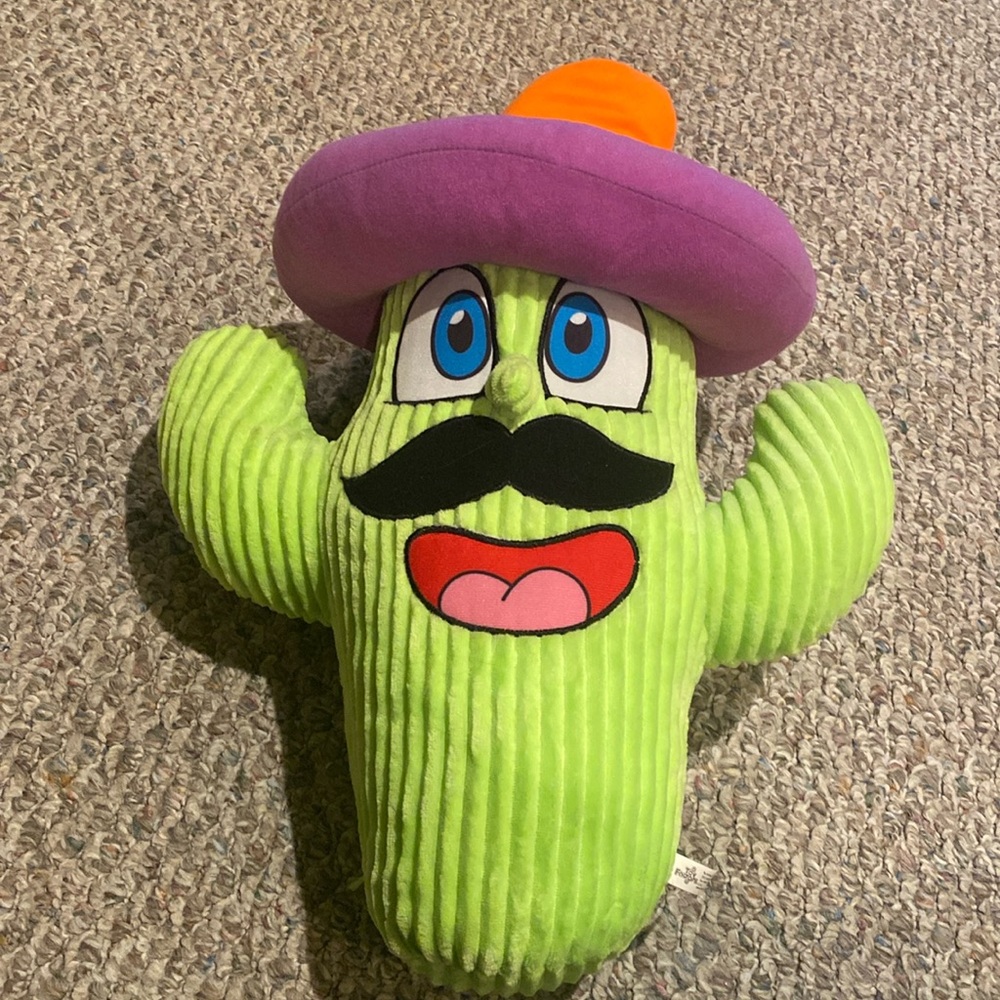 CATCUS W/ MUSTACHE + SOMBRERO STUFFIE